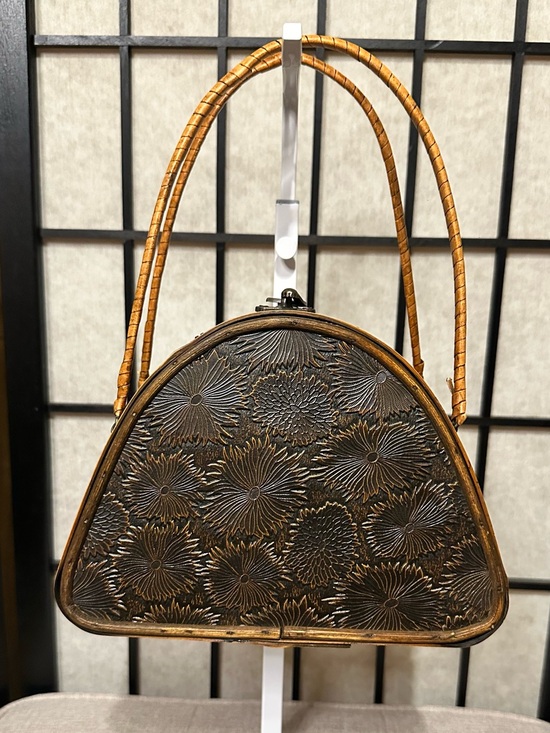 Handbags - Vintage Floral Embossed Dome Wooden Box Purse